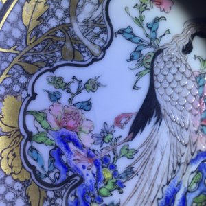 Une tasse et soucoupe en porcelaine de Chine famille rose et grisaille coquille d'oeuf à décor d'un faisan, Yongzheng — photo 11