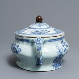 Une terrine couverte en porcelaine de Chine bleu et blanc, Qianlong — photo 4