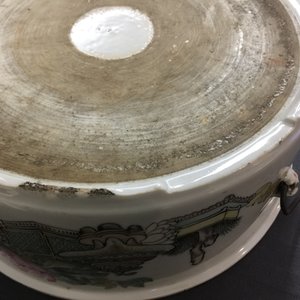 Une terrine couverte en porcelaine de Chine qianjiang cai, 19/20ème — photo 15