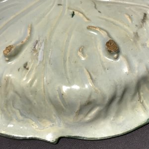 Une terrine couverte sur support en forme de truite en faïence de Delft polychrome, 18ème — photo 22