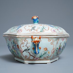 Une terrine de forme hexagonale sur son support en porcelaine de Chine famille rose, Qianlong — photo 7