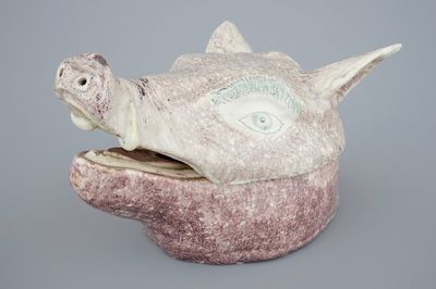 Une terrine en forme de tête de sanglier, France, 18ème