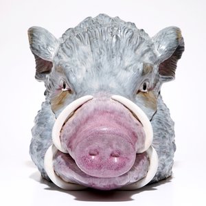 Une terrine en porcelaine en forme de tête de sanglier, Allemagne, 20ème — photo 3