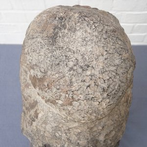 Une tête de Bouddha en pierre calcaire sculptée, Chine, Dynastie Wei du Nord (386-535) — photo 20