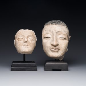 Une tête de Bouddha et une rare tête de Bouddha Skyamuni en stuc, Gandhara, 4ème — photo 2