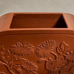 Une théière couverte de forme exceptionelle en grès de Yixing, Chine, Kangxi — photo 20