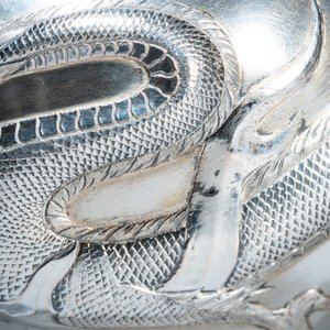 Une théière couverte en argent à décor d'un dragon, marque de Sing Fat, Chine, Canton ou Hongkong, République — photo 13