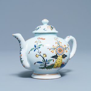 Une théière couverte en faïence polychrome de Sinceny, France, 18ème — photo 1