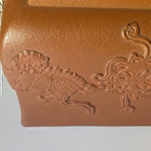 Une théière couverte en grès de Yixing, Chine, Kangxi — photo 22