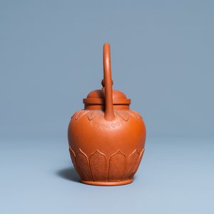 Une théière couverte en grès de Yixing, Chine, Kangxi — photo 3