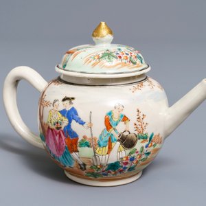 Une théière couverte en porcelaine de Chine famille rose à sujet européen, Qianlong — photo 1