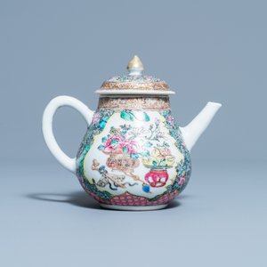 Une théière couverte en porcelaine de Chine famille rose, Yongzheng — photo 4