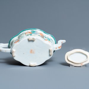 Une théière couverte en porcelaine de Chine famille verte de Canton, 19ème — photo 7
