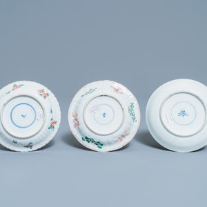 Une théière, deux tasses et trois soucoupes en porcelaine de Chine famille verte, Kangxi — photo 4