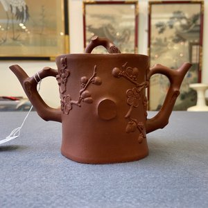 Une théière en grès de Yixing à deux compartiments et deux becs, Chine, Kangxi — photo 22