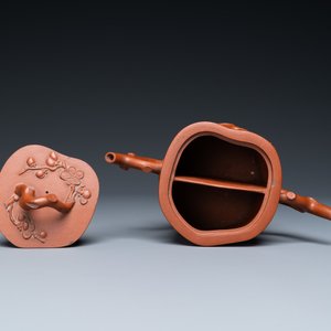 Une théière en grès de Yixing à deux compartiments et deux becs, Chine, Kangxi — photo 6