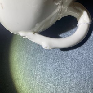 Une théière en porcelaine blanc de Chine de Dehua, signée Yi Gong, 18/19ème — photo 15