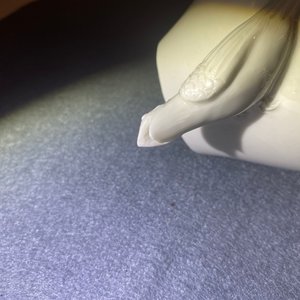 Une théière en porcelaine blanc de Chine de Dehua, signée Yi Gong, 18/19ème — photo 17