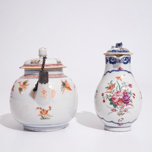 Une théière en porcelaine de Chine famille verte, Kangxi, et un pot à lait en famille rose, Qianlong — photo 3