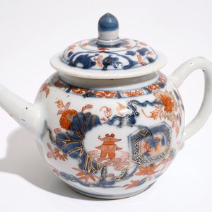 Une théière et son couvercle en porcelaine de Chine de style Imari, Qianlong — photo 7