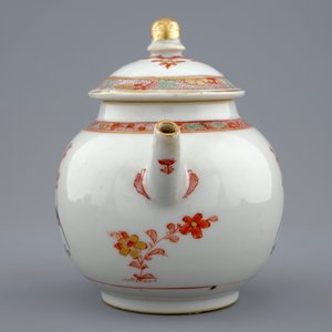 Une théière et son couvercle en porcelaine de Chine famille verte, Kangxi — photo 2