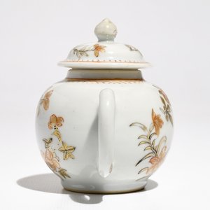 Une théière miniature en porcelaine de Chine grisaille, 18ème — photo 5