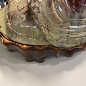 Une très grande figure de Bouddha en grès porcelaineux à émail flambé dite 'de Shiwan', 18/19ème — photo 19