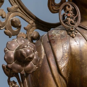 Une très grande figure de la Tara Blanche en bronze, Népal, 19ème — photo 7