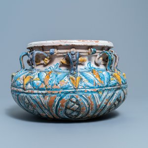 Une vasque circulaire en faïence polychrome de Winterthur, Suisse, 16ème — photo 4