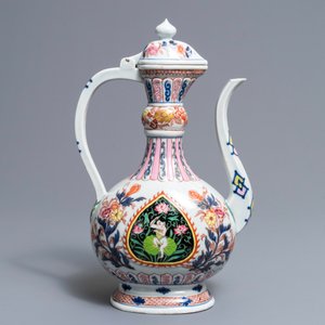 Une verseuse aftaba en porcelaine rose-Imari pour le marché islamique, Samson, Paris, 19ème — photo 4