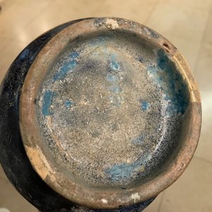 Une verseuse en céramique islamique bleu monochrome, Kashan, Iran, 13ème — photo 22