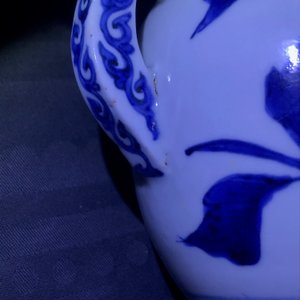 Une verseuse en porcelaine Arita de Japon en bleu et blanc, Edo, 17ème — photo 16