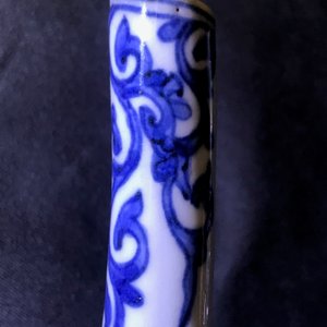 Une verseuse en porcelaine Arita de Japon en bleu et blanc, Edo, 17ème — photo 9