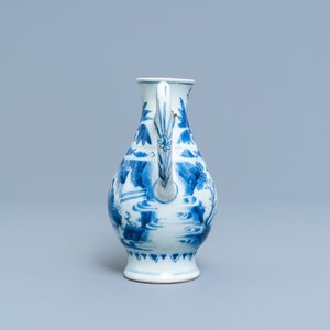 Une verseuse en porcelaine de Chine en bleu et blanc, époque Transition — photo 5