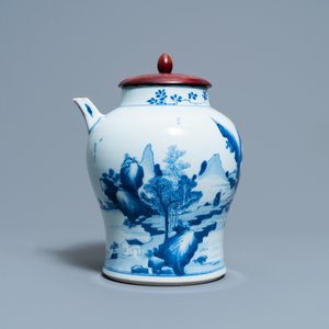 Une verseuse en porcelaine de Chine en bleu et blanc pour le marché vietnamien, Kangxi — photo 2