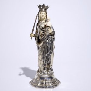 Une Vierge à l'Enfant en argent et ivoire, Pays-Bas, vers 1900 — photo 2