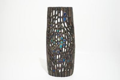 Vandeweghe, Rogier (1923) a brutalist reticulated wall light with colored glass inlay, Perignem, ca. 1970