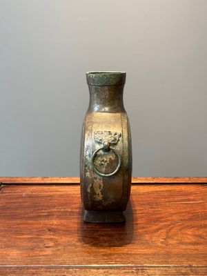 Vase archaïque de type 'bianhu' en bronze, Chine, Han — photo 4