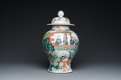 Vase couvert en porcelaine de Chine famille verte, 19ème