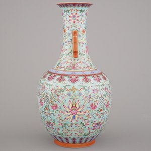 Vase de bonheur en porcelaine de Chine, fond turquoise, famille rose, 20e — photo 5