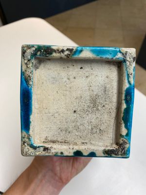 Vase de forme carrée en porcelaine de Chine en turquoise monochrome, Kangxi — photo 9