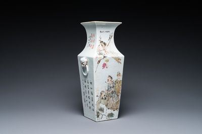 Vase de forme carrée en porcelaine de Chine qianjiang cai, signé Ma Qingyun 馬慶雲, daté 1914