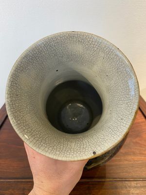 Vase de forme 'hu' en porcelaine de Chine à émail brun-flambé, marque de Kangxi, 19ème — photo 4