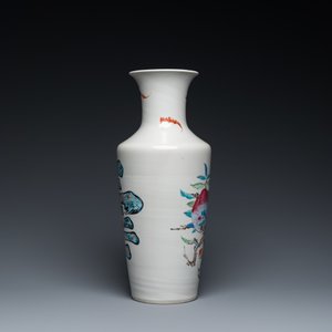 Vase de forme rouleau en porcelaine de Chine famille rose à décor de Shou Lao, Yongzheng — photo 2