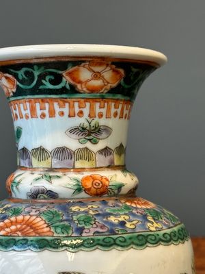Vase de forme rouleau en porcelaine de Chine famille verte à décor de canard mandarin et lotus, 19ème — photo 6