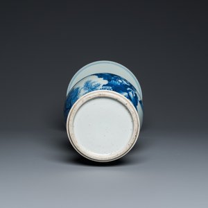 Vase de forme 'yenyen' en porcelaine de Chine en bleu et blanc à décor de figures dans un paysage, 19/20ème — photo 6