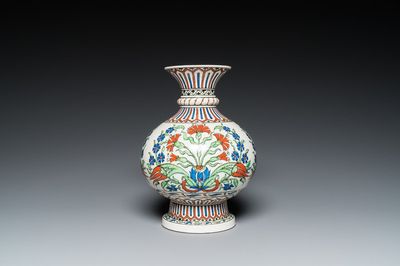 Vase de style Iznik, Samson, France, 19ème