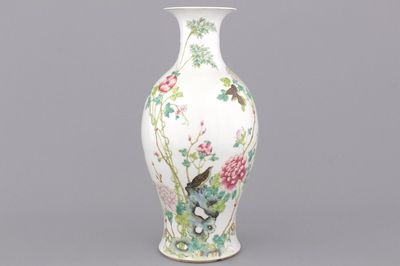 Vase en porcelaine de Chine à décor de caille, famille rose, Guangxu, 19e