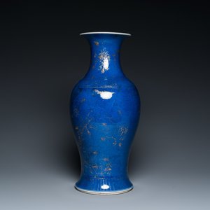 Vase en porcelaine de Chine à décor doré sur fond bleu poudré, 18/19ème — photo 2
