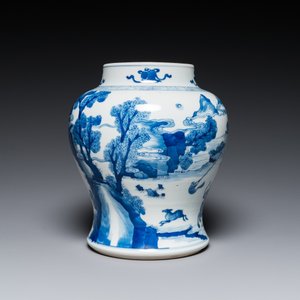 Vase en porcelaine de Chine en bleu et blanc à décor d'une scène de chasse, Kangxi — photo 3